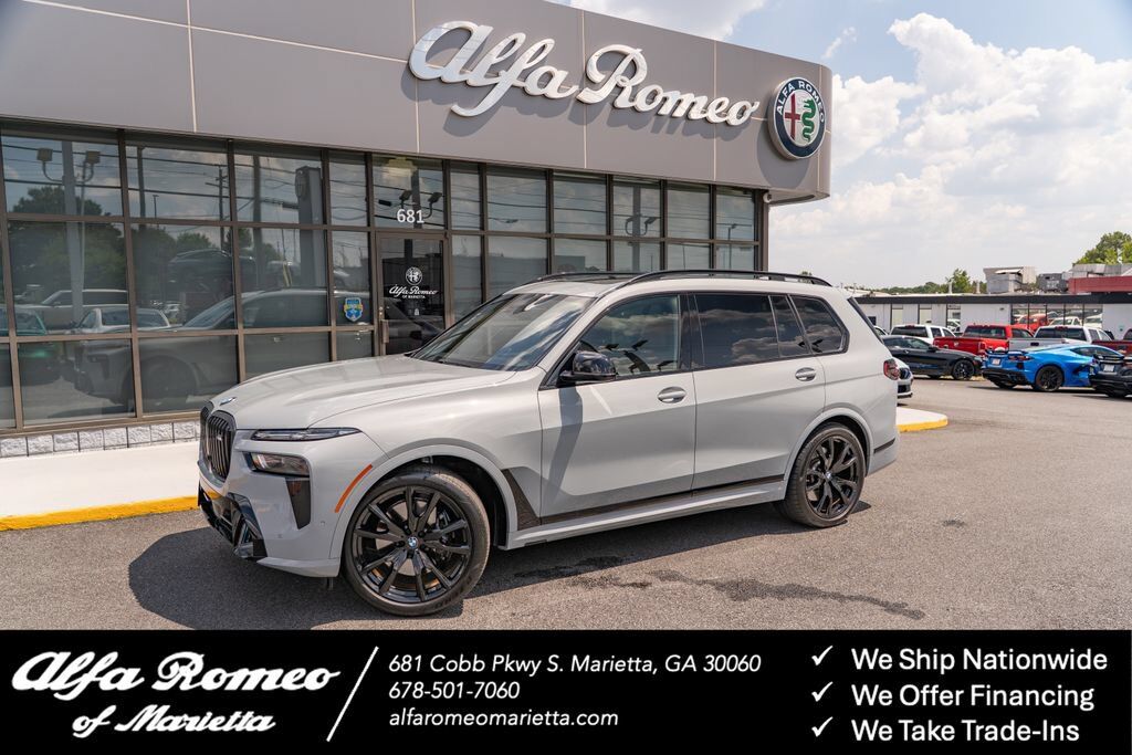2025 BMW X7