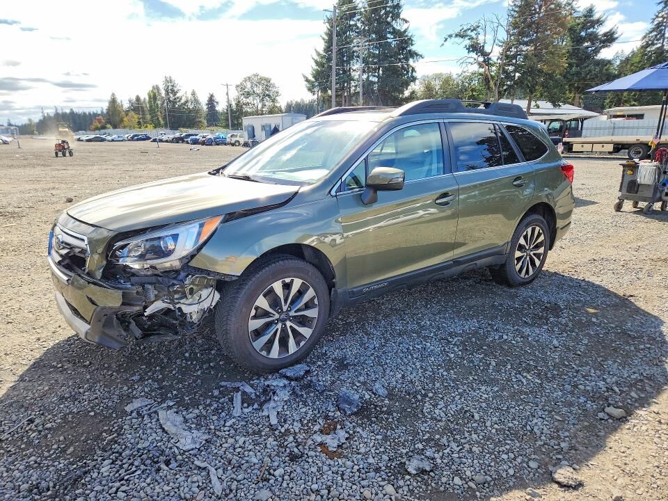 2015 SUBARU Outback