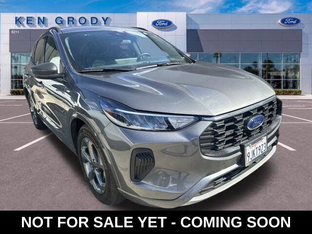 2023 FORD Escape