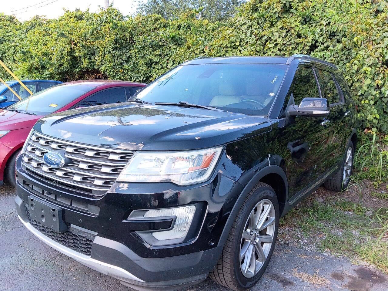 2017 FORD Explorer