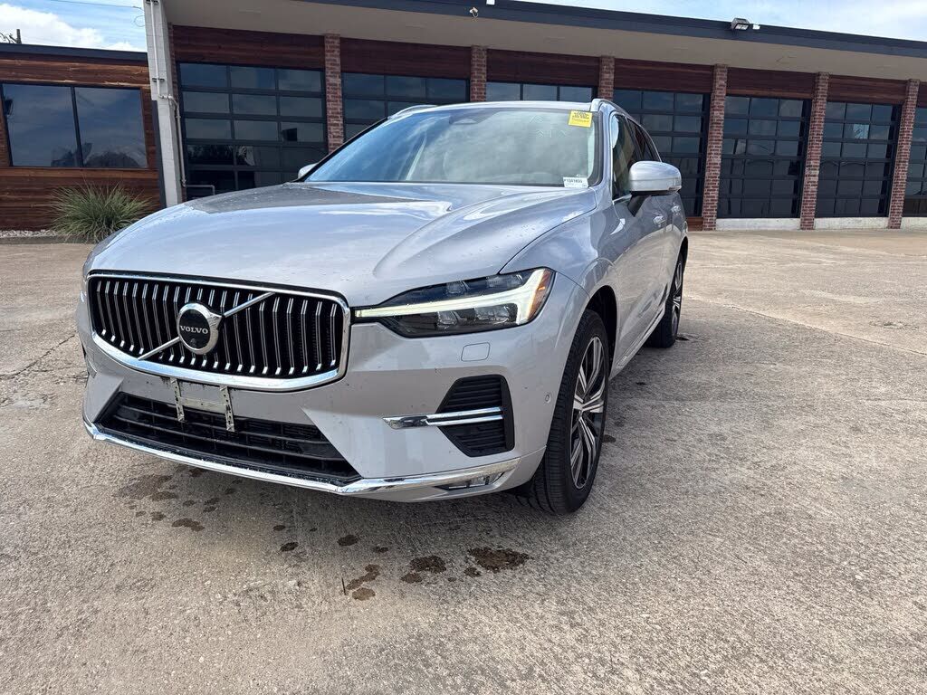2023 VOLVO XC60