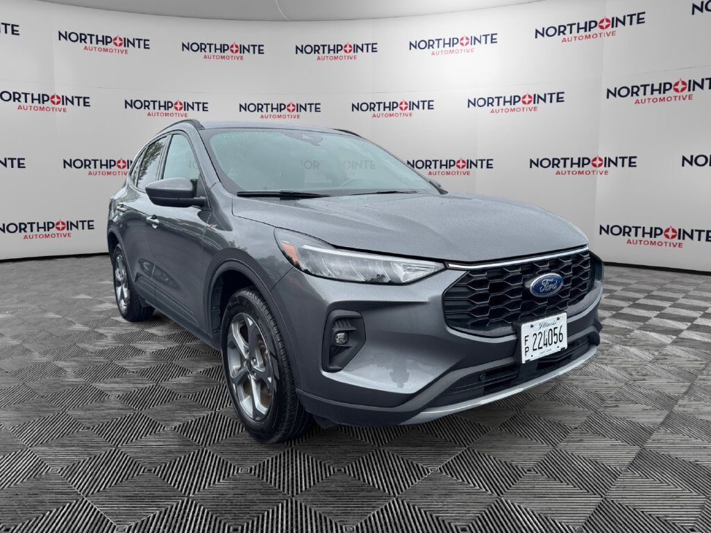 2025 FORD Escape