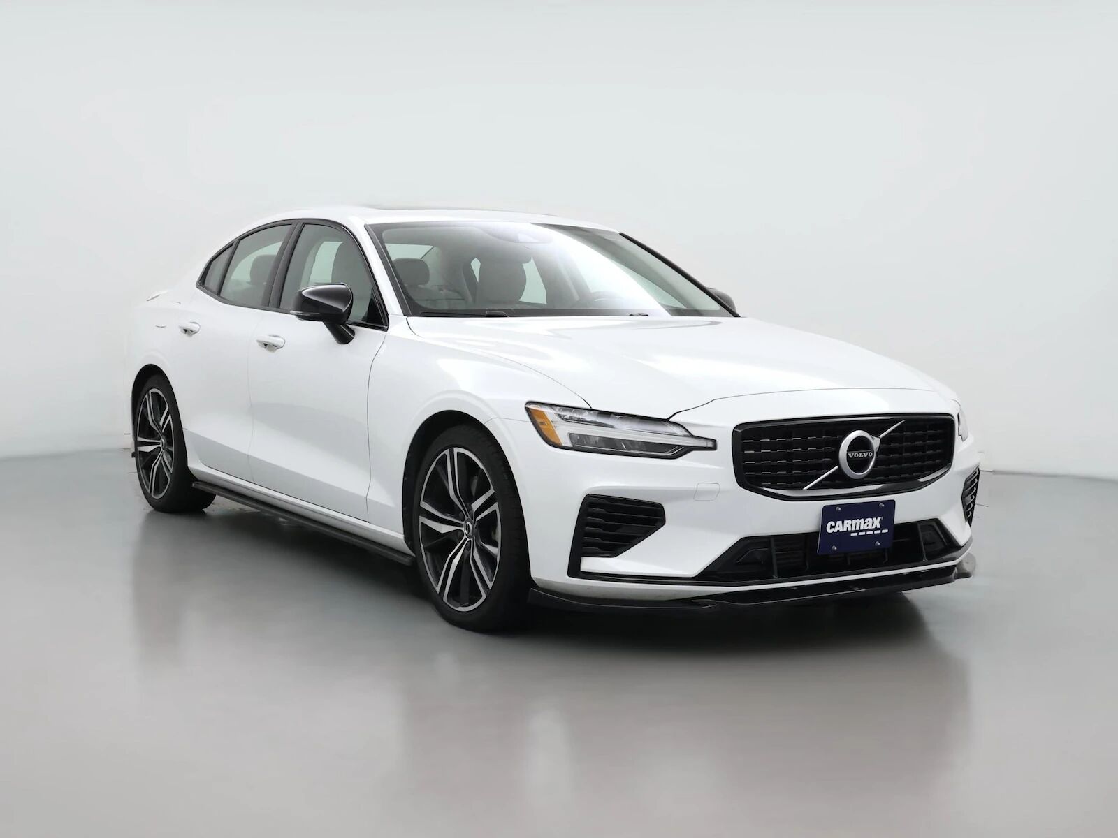 2021 VOLVO S60
