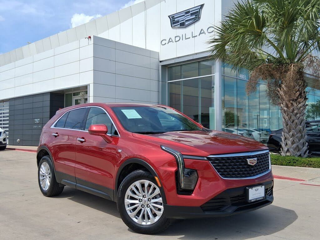 2024 CADILLAC XT4