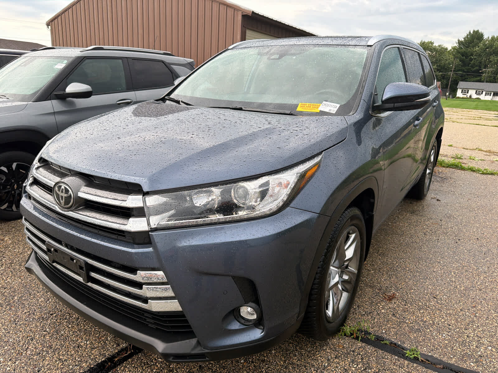 2019 TOYOTA Highlander