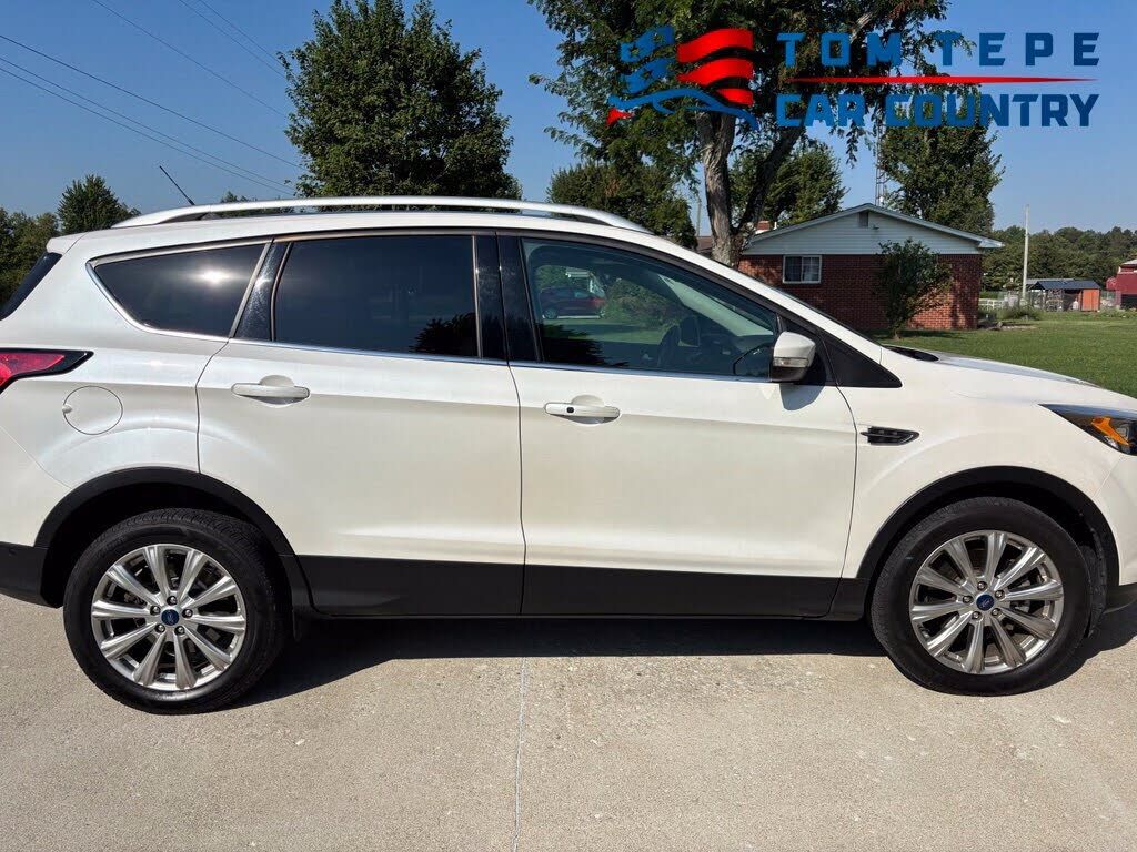 2018 FORD Escape