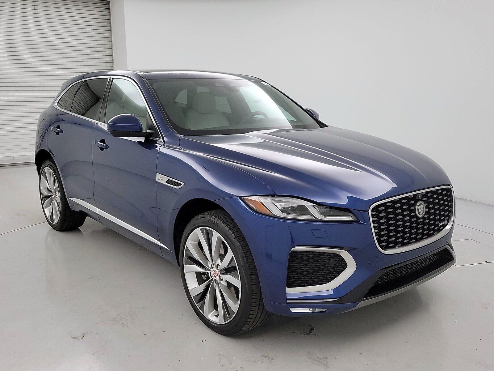 2021 JAGUAR F-Pace