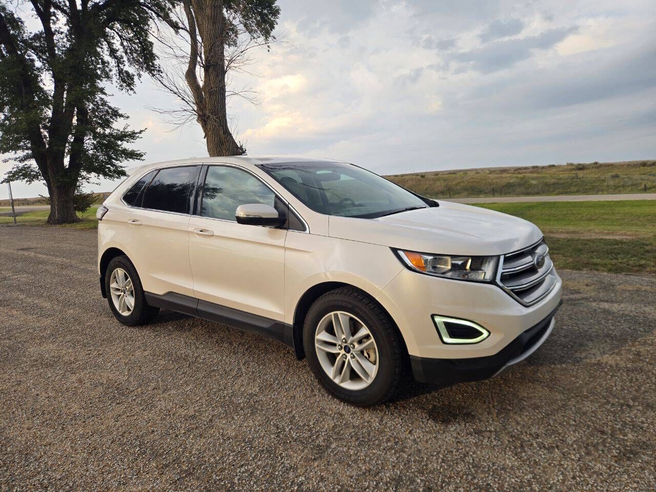 2016 FORD Edge
