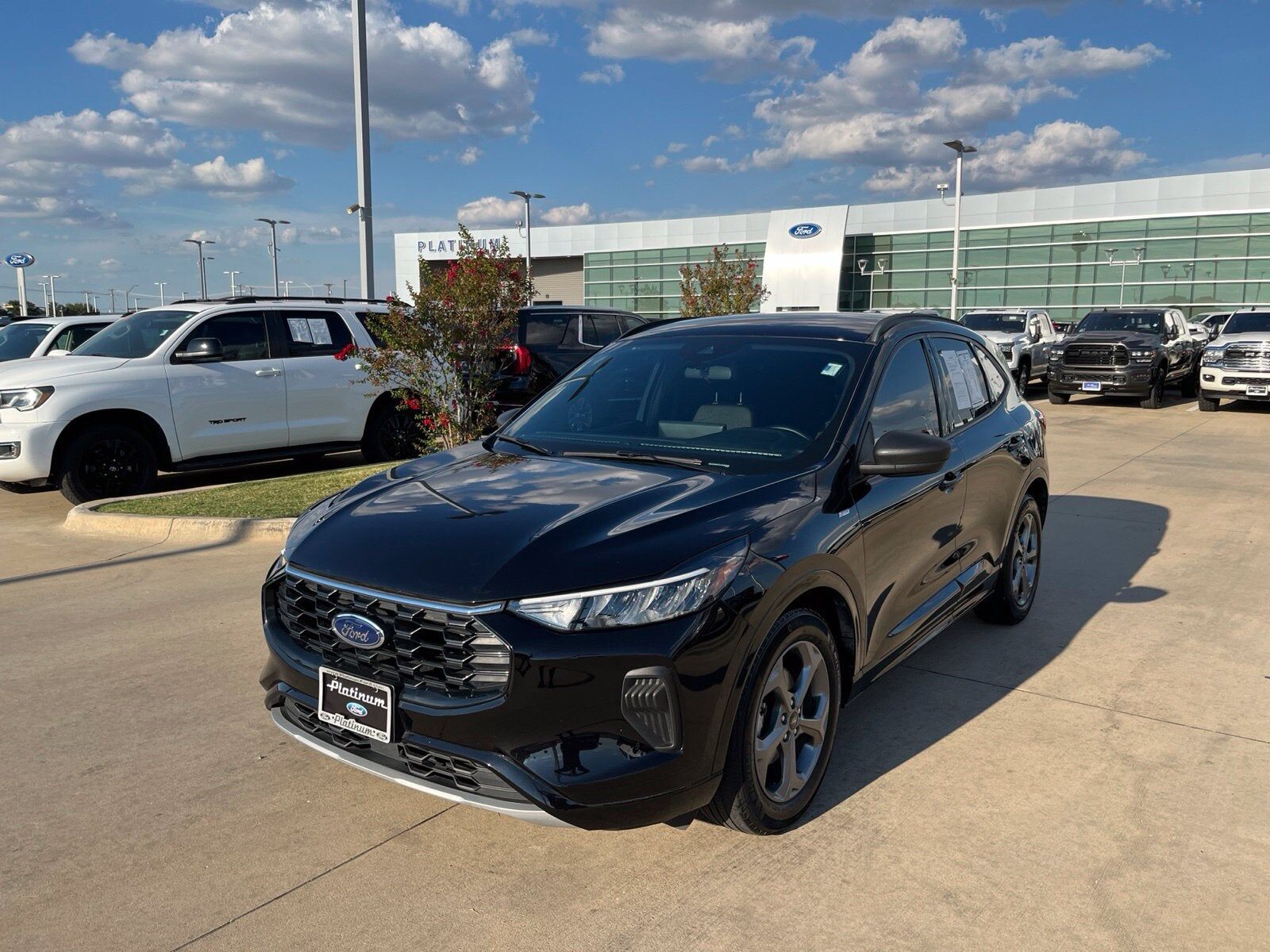 2023 FORD Escape