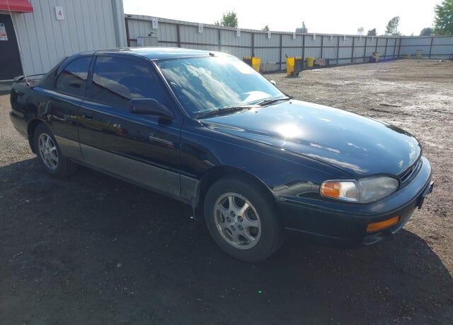 1996 TOYOTA Camry
