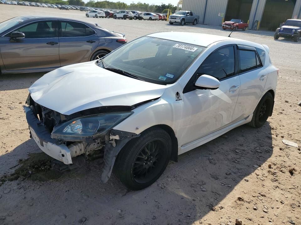 2010 MAZDA Mazda3