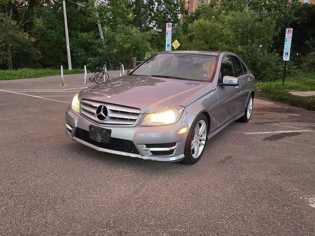 2012 MERCEDES-BENZ C-Class