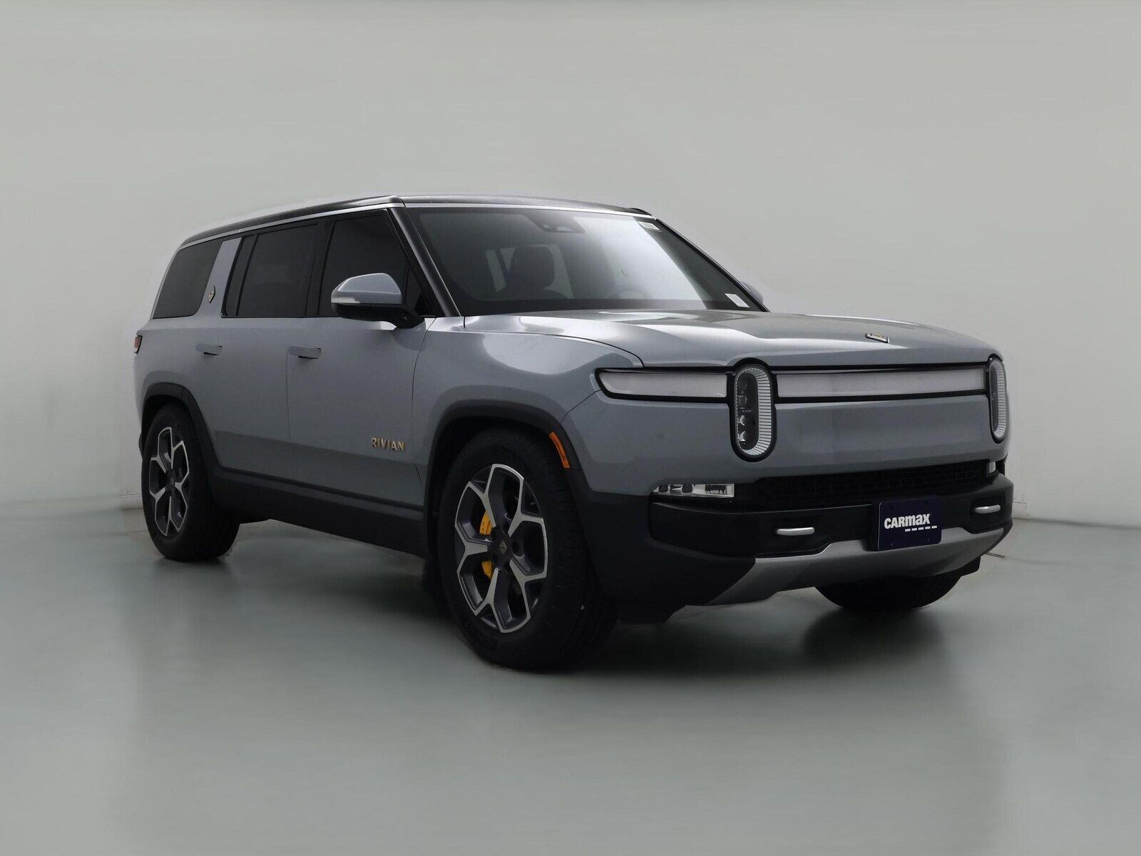 2023 RIVIAN R1S