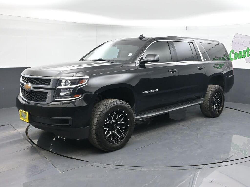 2016 CHEVROLET Suburban