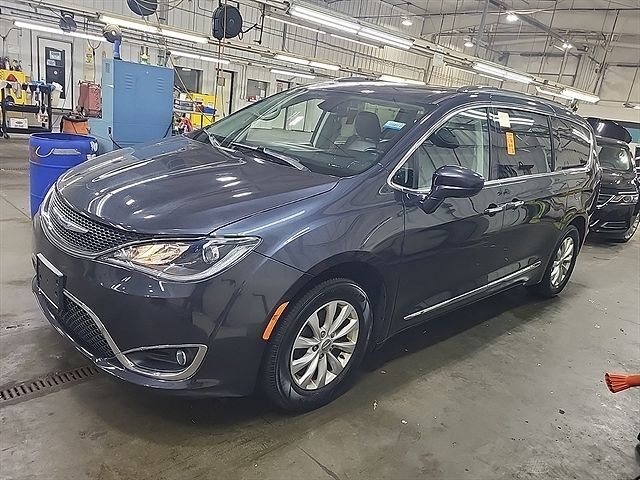 2019 CHRYSLER Pacifica