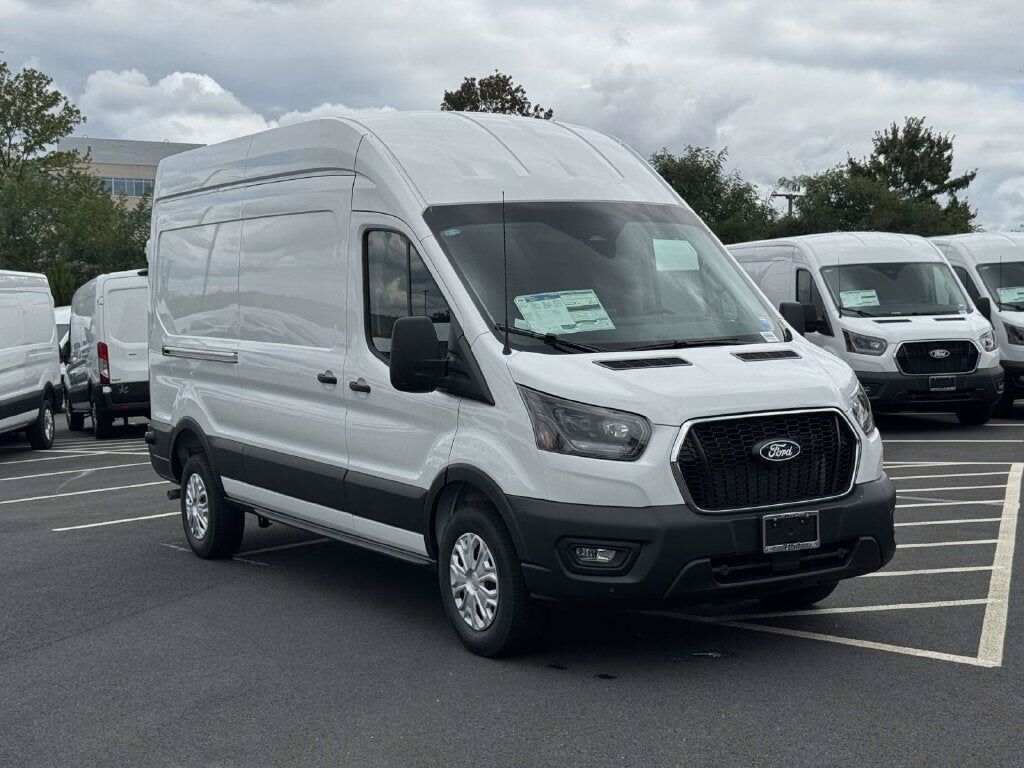 2027 FORD Transit