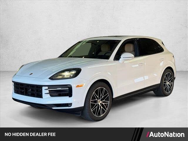 2024 PORSCHE Cayenne