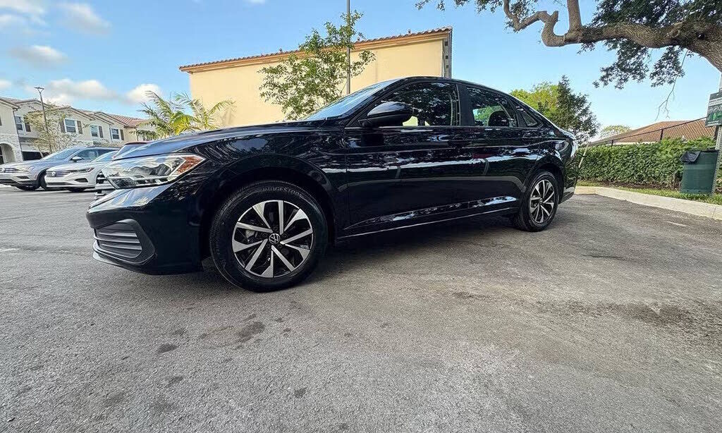 2023 VOLKSWAGEN Jetta