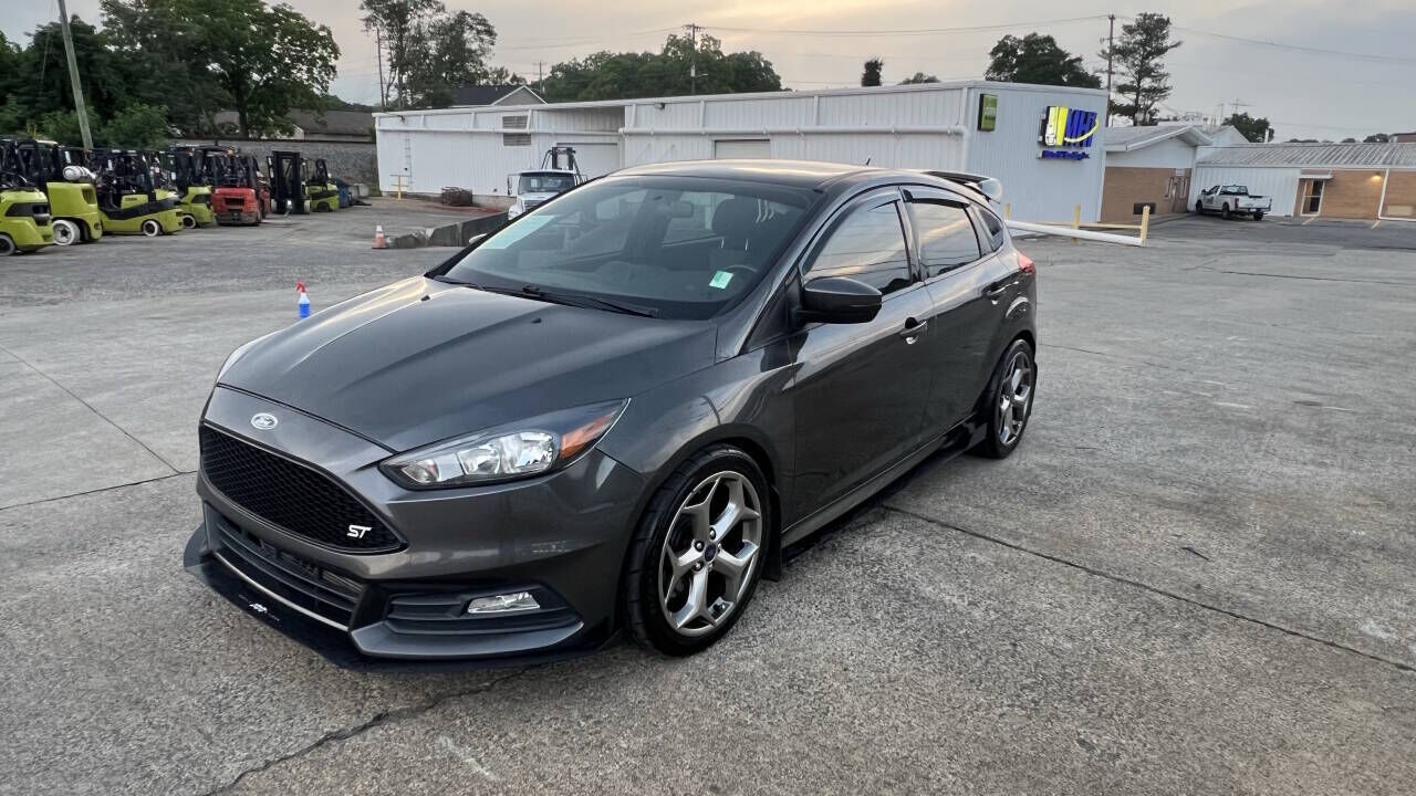 2017 FORD Focus