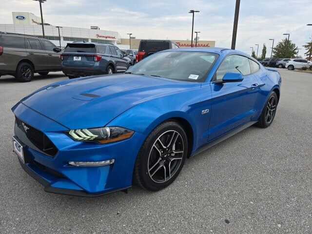 2021 FORD Mustang