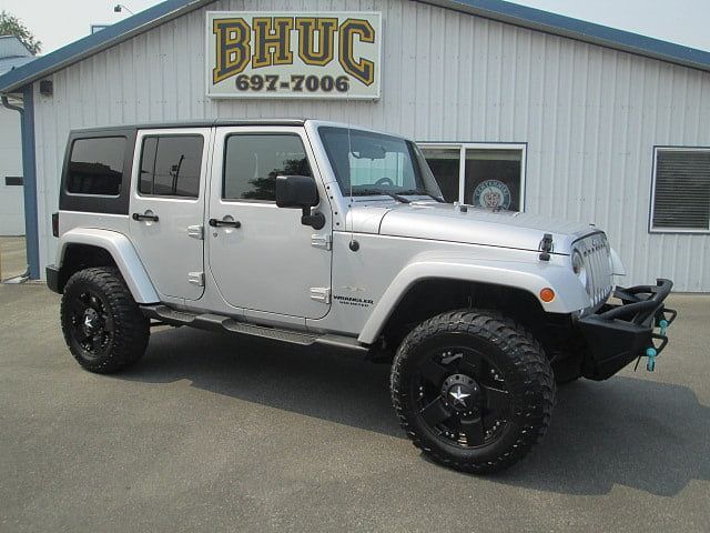 2011 JEEP Wrangler