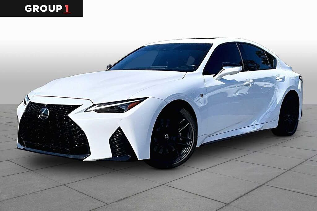 2023 LEXUS IS