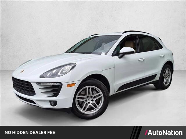 2018 PORSCHE Macan