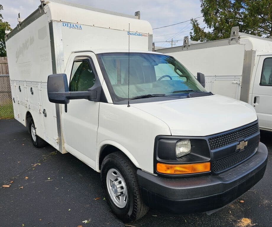 2016 CHEVROLET Express