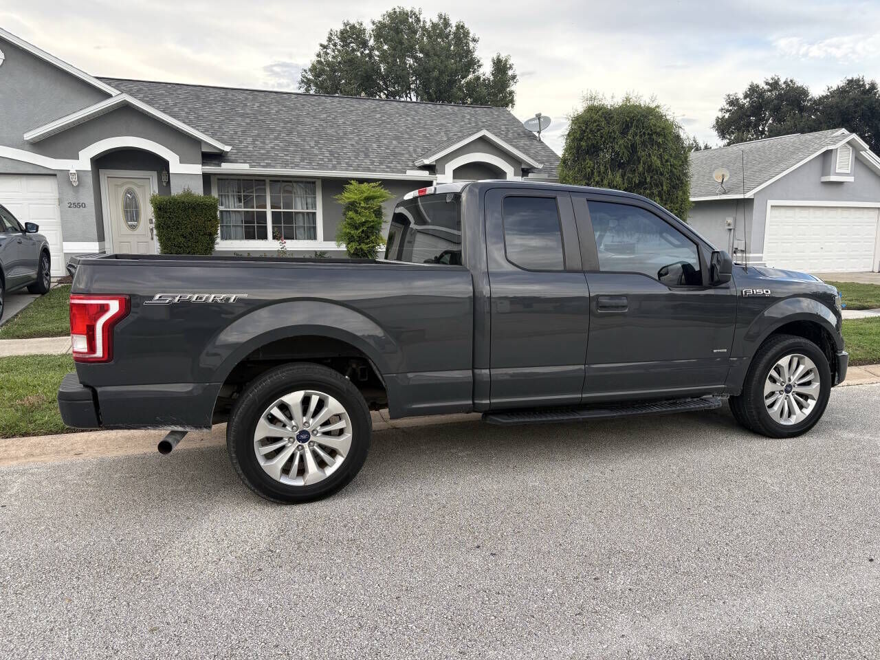2016 FORD F-150