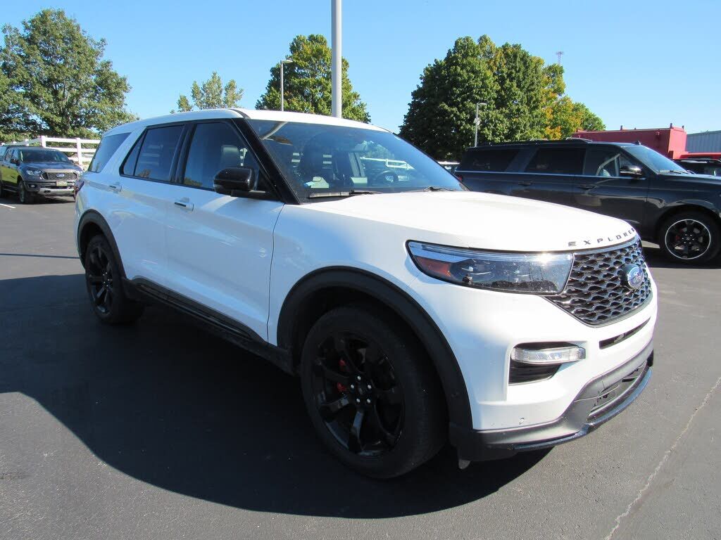 2021 FORD Explorer