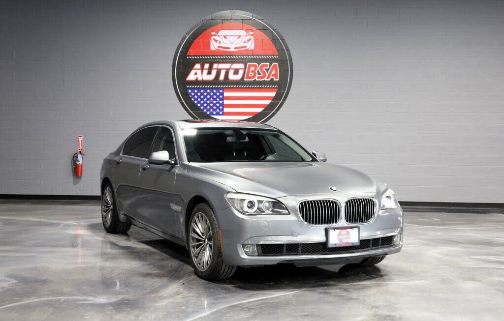 2012 BMW 7 Series