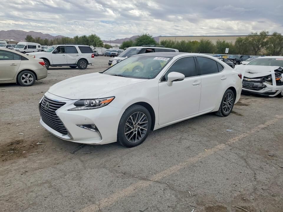 2016 LEXUS ES