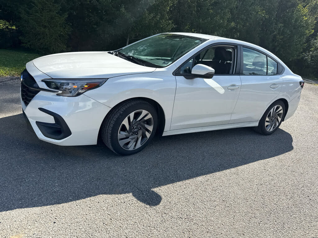 2024 SUBARU Legacy