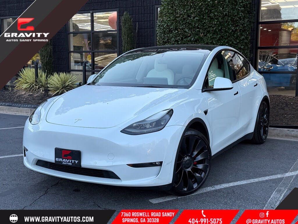 2022 TESLA Model Y