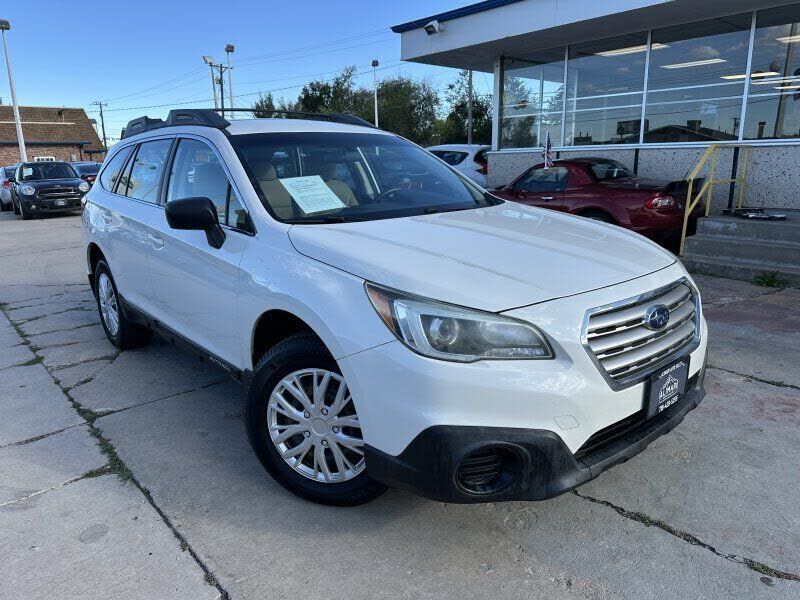 2016 SUBARU Outback
