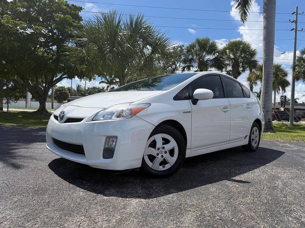 2011 TOYOTA PRIUS