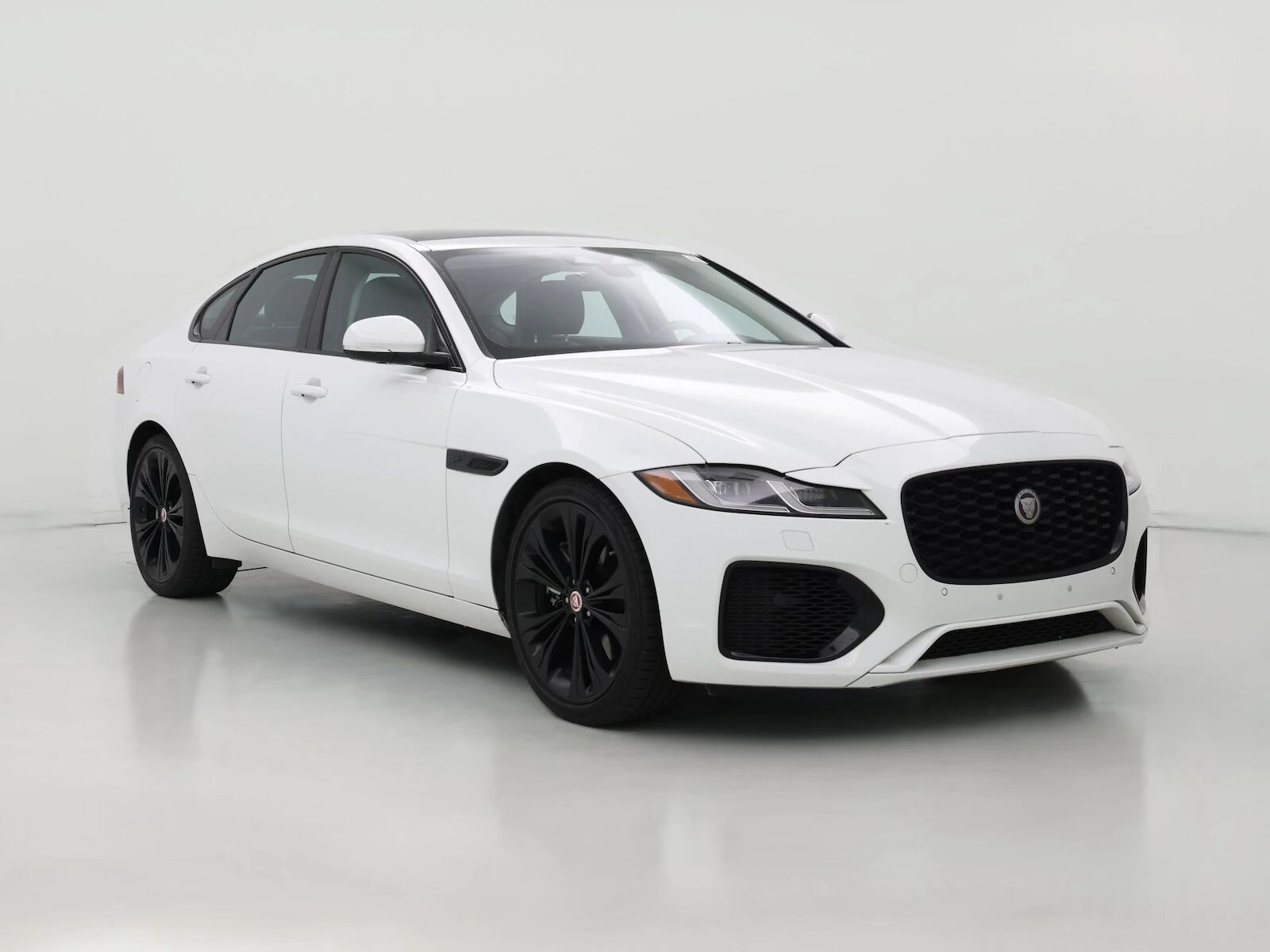 2022 JAGUAR XF