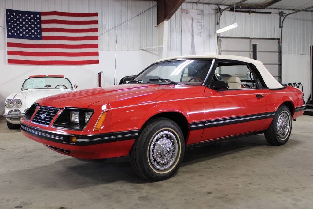 1983 FORD Mustang
