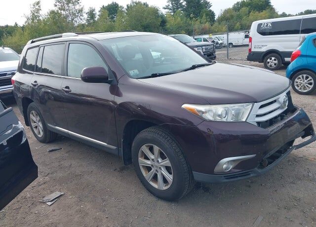 2012 TOYOTA Highlander