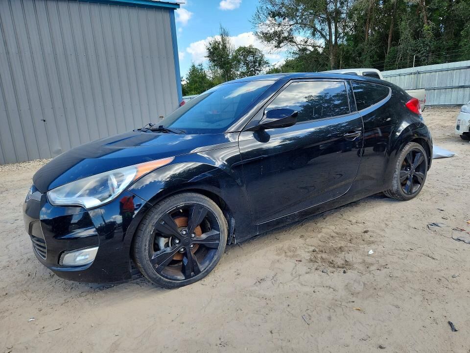2017 HYUNDAI Veloster