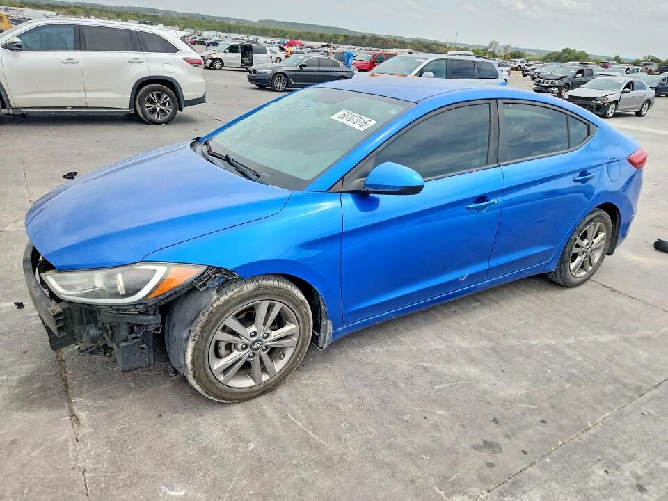 2018 HYUNDAI Elantra