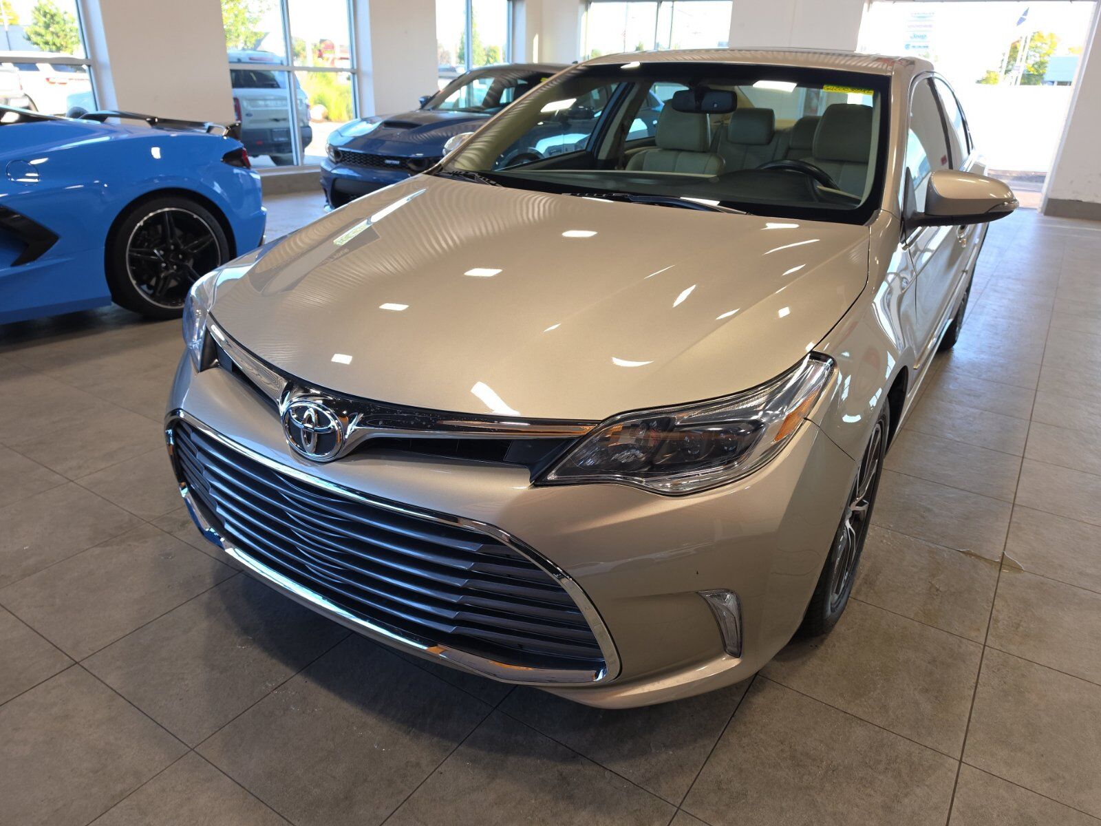 2016 TOYOTA Avalon