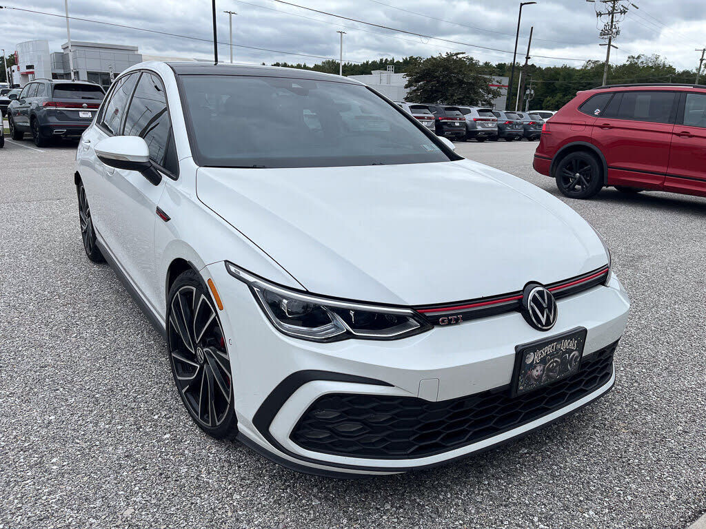 2022 VOLKSWAGEN Golf GTI