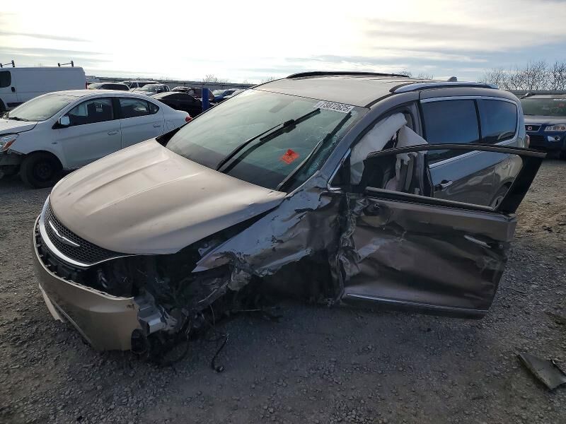2017 CHRYSLER Pacifica