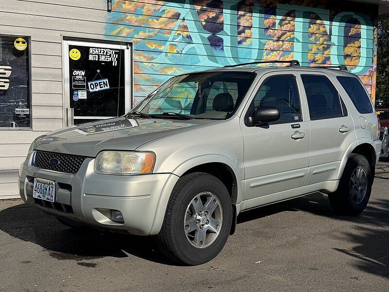 2004 FORD Escape