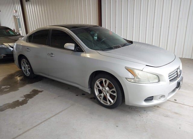 2012 NISSAN Maxima
