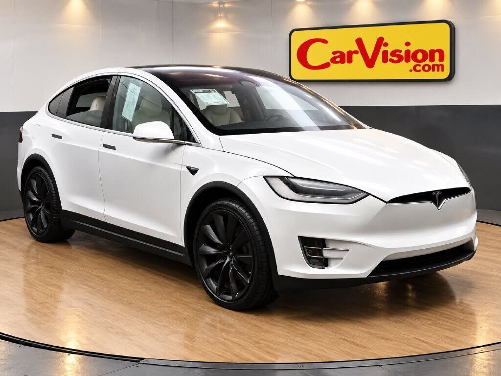 2021 TESLA Model X