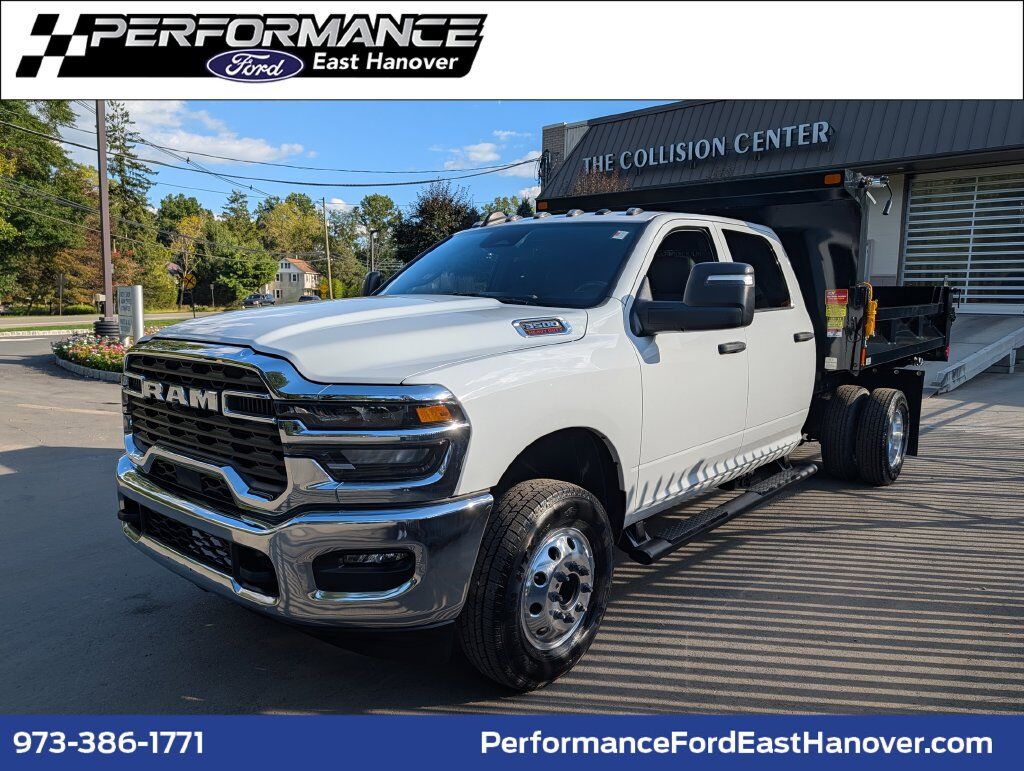 2025 RAM 3500