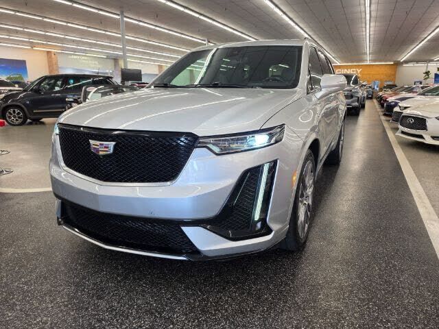 2020 CADILLAC XT6