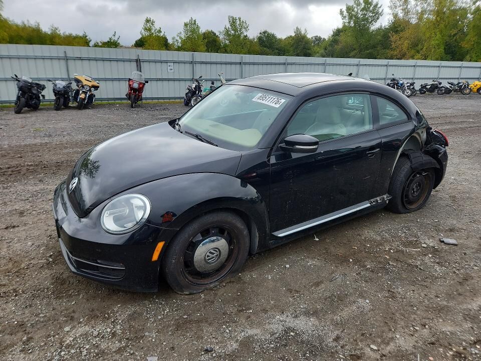 2013 VOLKSWAGEN Beetle